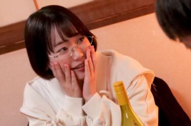 【地味子×痴女】大学のサークルで地味な先輩が酔うと…耳も口も乳首も股間も舐めたがる全身リップ淫乱女になって勃起！何度も何度もイカされちゃう！架乃ゆら